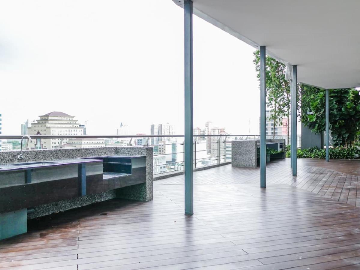 Tropicana 218 Macalister Netflix Seaview George Town Extérieur photo